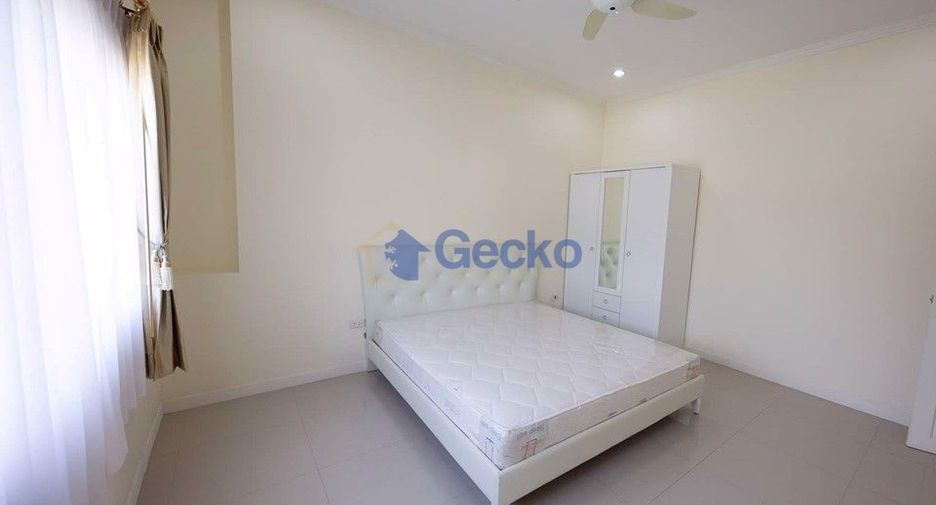 À vendre 5 chambres maison à Huay Yai, Pattaya