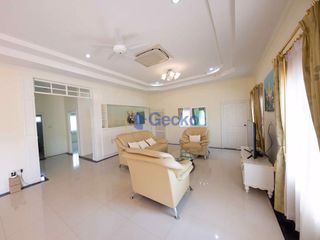 À vendre 5 chambres maison à Bang Lamung, Chonburi