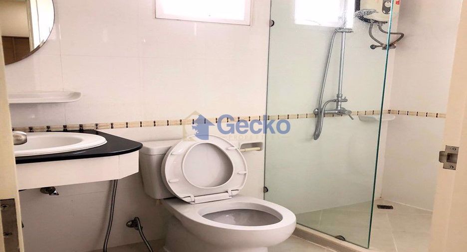 À vendre 5 chambres maison à Huay Yai, Pattaya