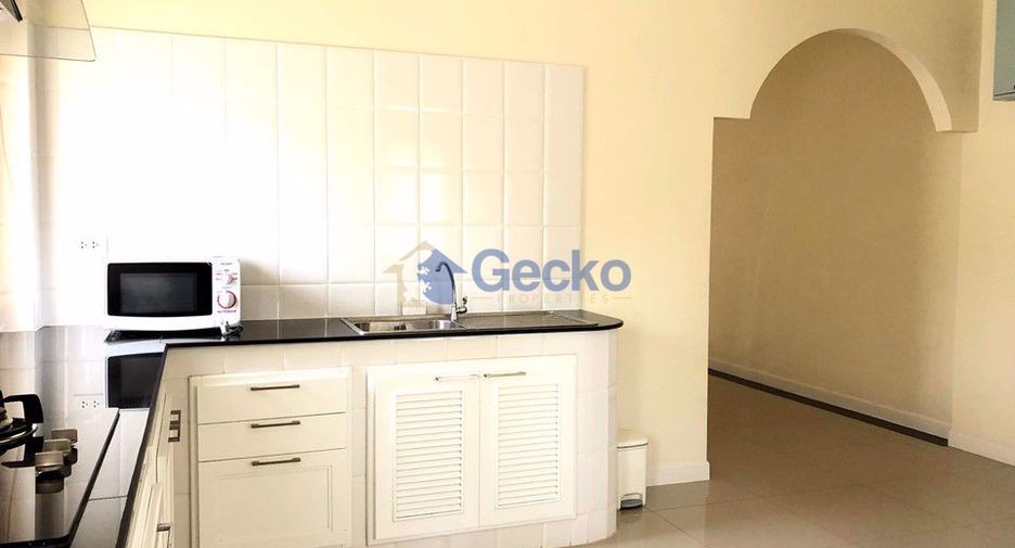 À vendre 5 chambres maison à Huay Yai, Pattaya