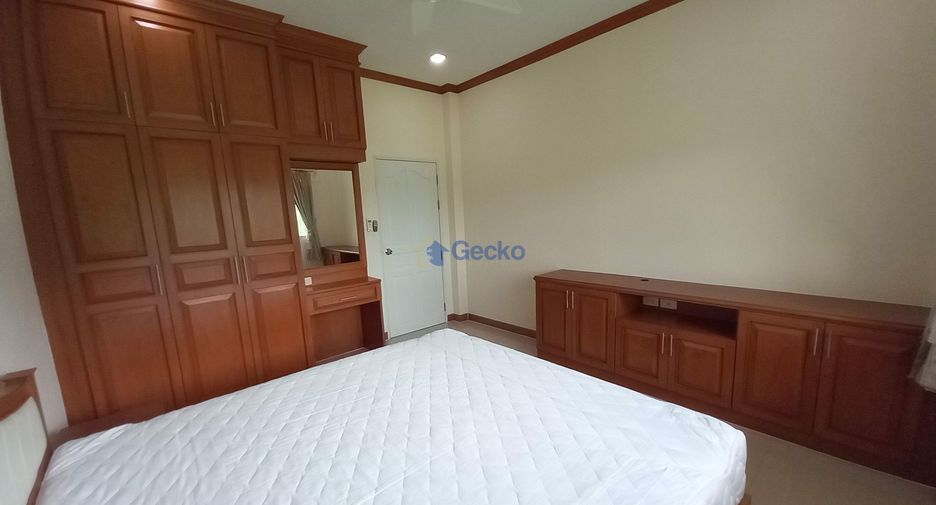 Haus zum Kauf mit 6 Zimmer in Huay Yai, Pattaya