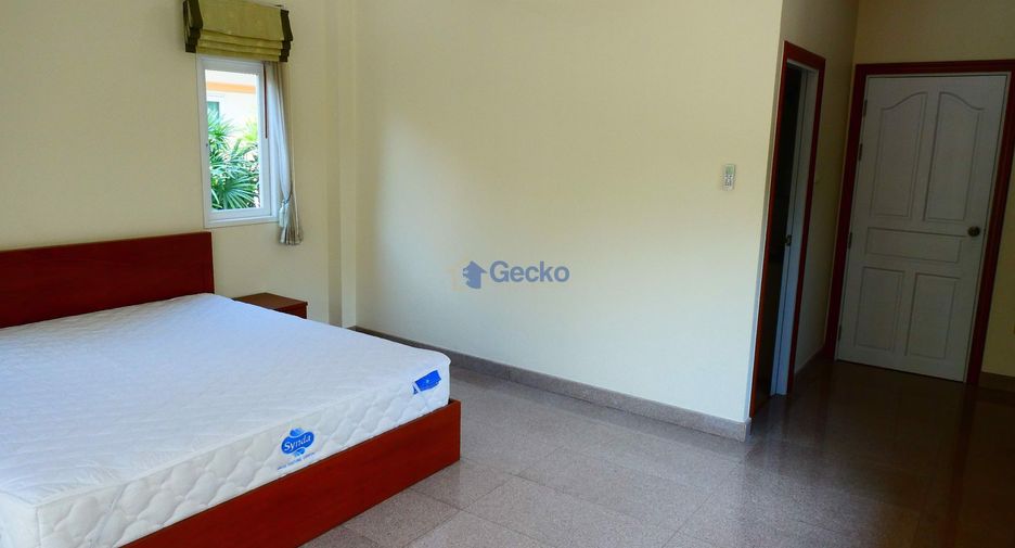 Haus zum Kauf mit 6 Zimmer in Huay Yai, Pattaya
