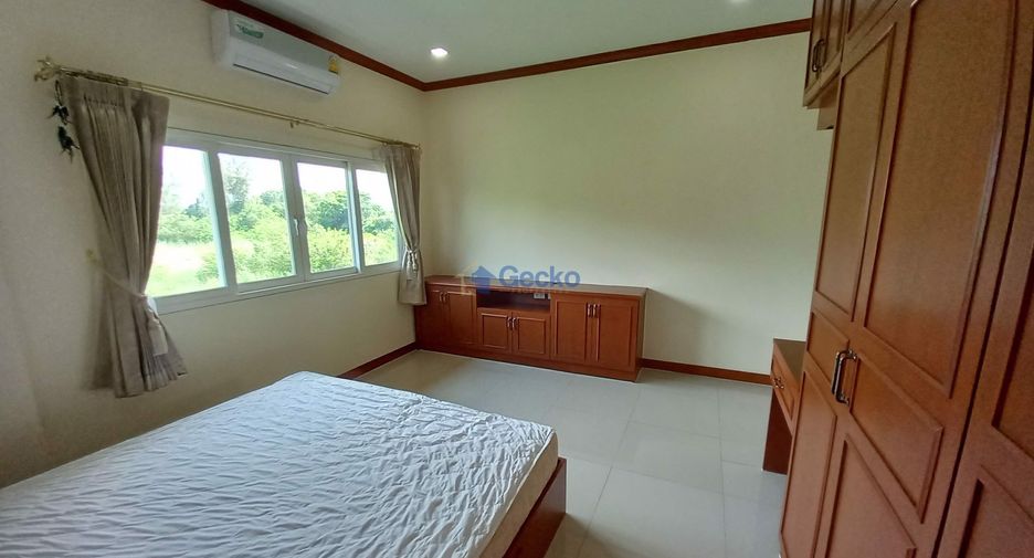 Haus zum Kauf mit 6 Zimmer in Huay Yai, Pattaya