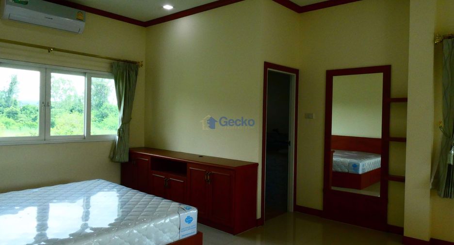 Haus zum Kauf mit 6 Zimmer in Huay Yai, Pattaya