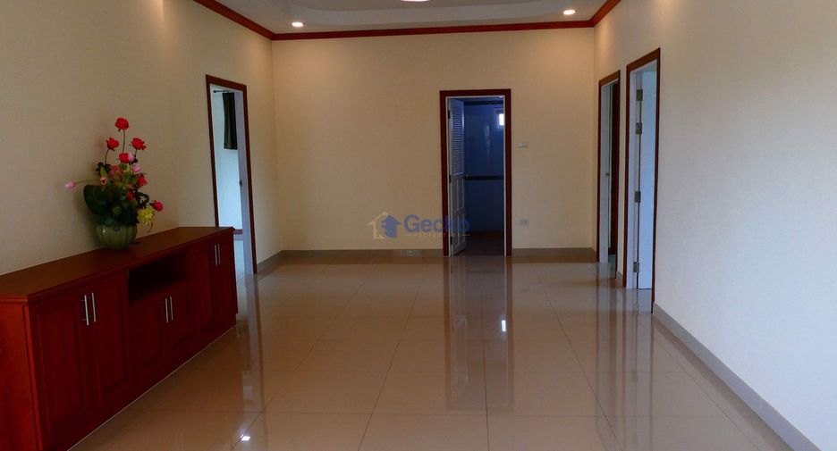Haus zum Kauf mit 6 Zimmer in Huay Yai, Pattaya