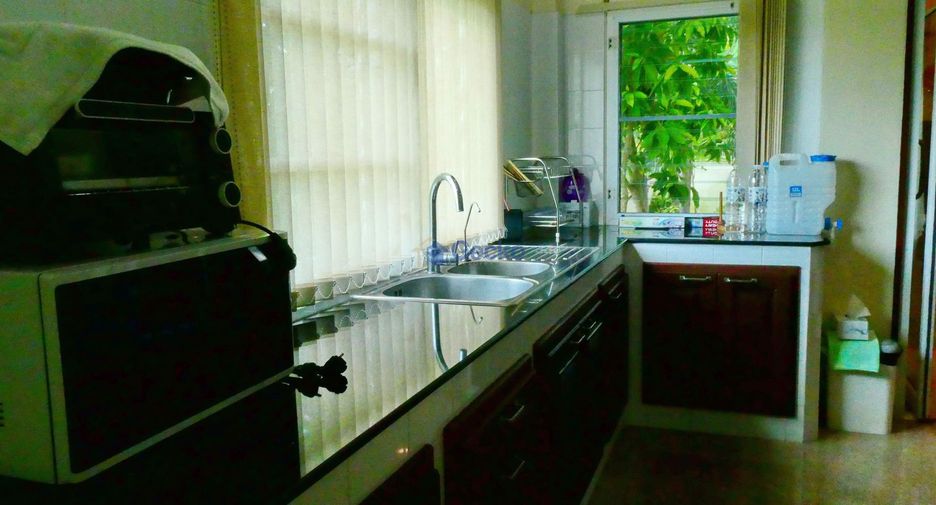 Haus zum Kauf mit 6 Zimmer in Huay Yai, Pattaya