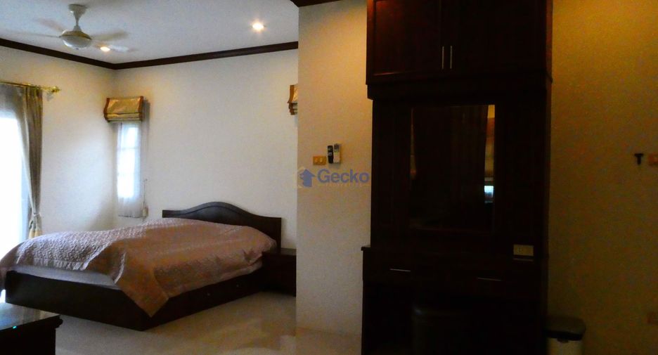 Haus zum Kauf mit 6 Zimmer in Huay Yai, Pattaya