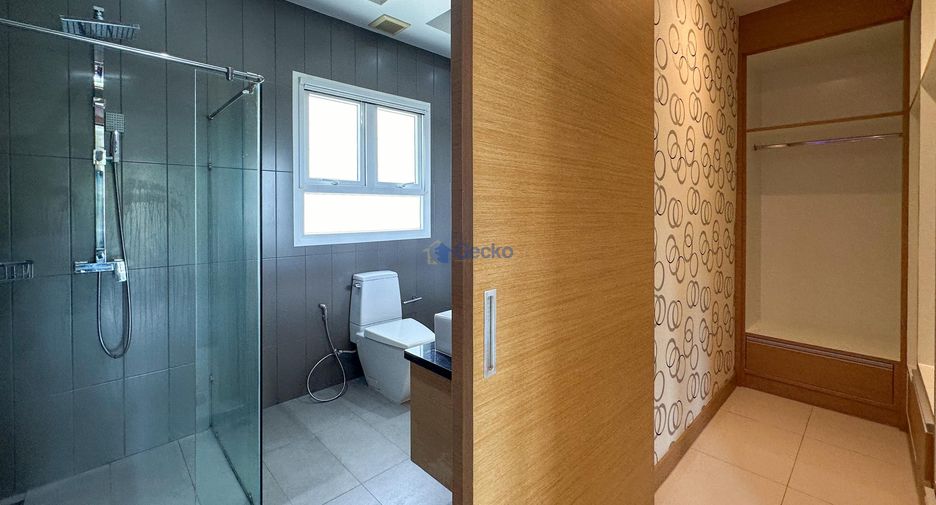 ขาย 4 ห้องนอน บ้านเดี่ยว ใน พัทยาตะวันออก, พัทยา