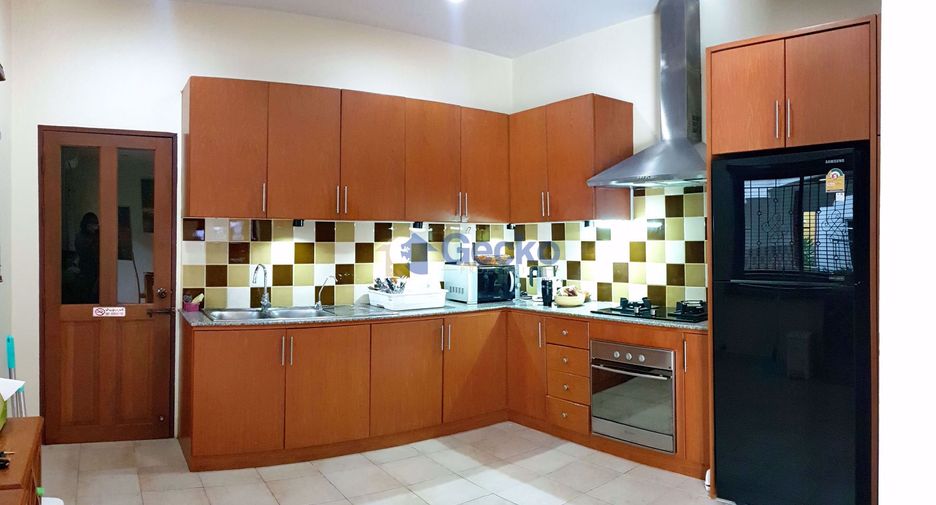 À vendre 3 chambres maison à Bang Lamung, Chonburi