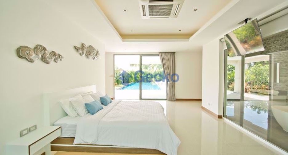 Casa en alquiler y en venta de 4 habitaciones en Bang Lamung, Chonburi