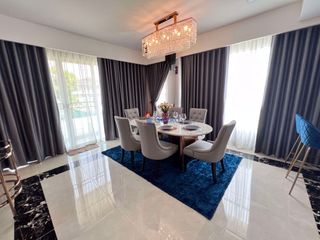 Haus zum Kauf mit 10 Zimmer in Bang Lamung, Chonburi