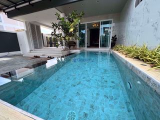 Haus zum Kauf mit 10 Zimmer in Bang Lamung, Chonburi