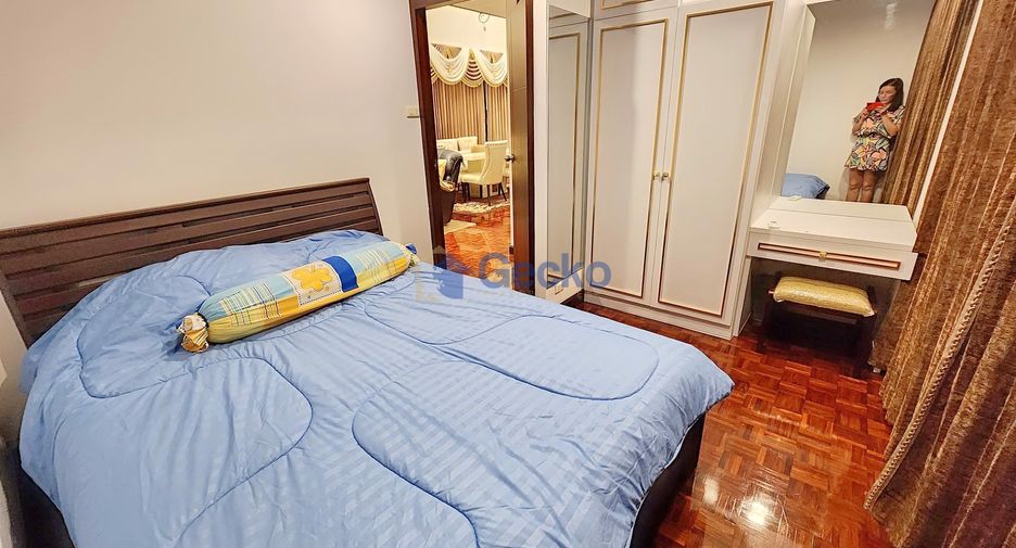 For rent 3 bedrooms condo in Jomtien, Pattaya