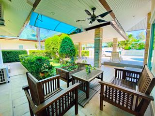 Haus zur Miete mit 3 Zimmer in Bang Lamung, Chonburi