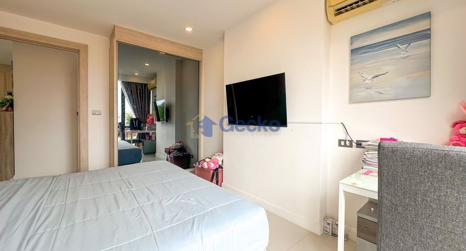 For sale 2 bedrooms condo in Pratumnak, Pattaya