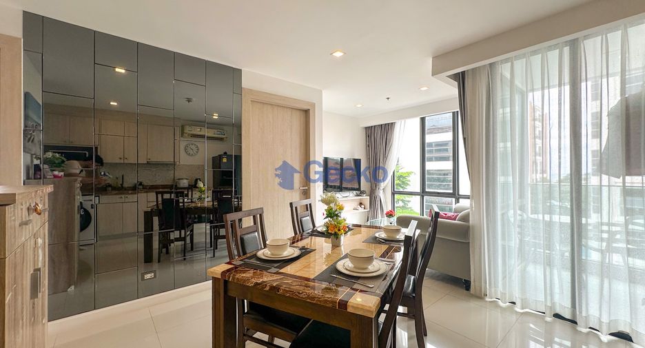 For sale 2 bedrooms condo in Pratumnak, Pattaya