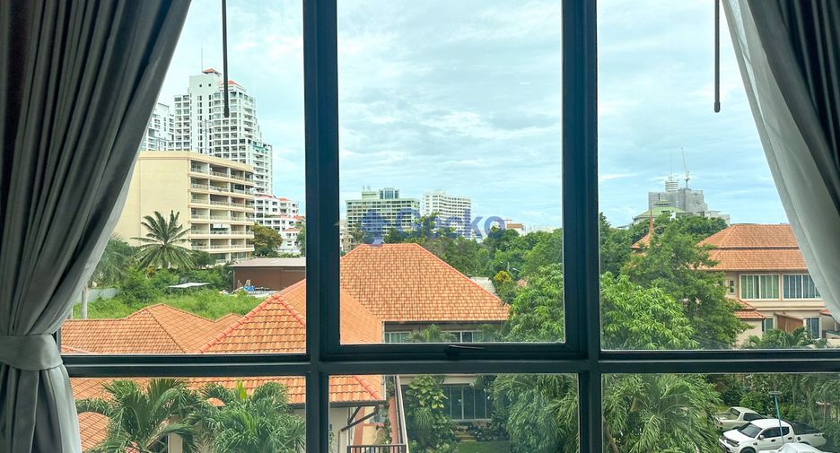 For sale 2 bedrooms condo in Pratumnak, Pattaya