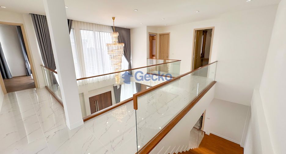 Casa en venta de 4 habitaciones en East Pattaya, Pattaya