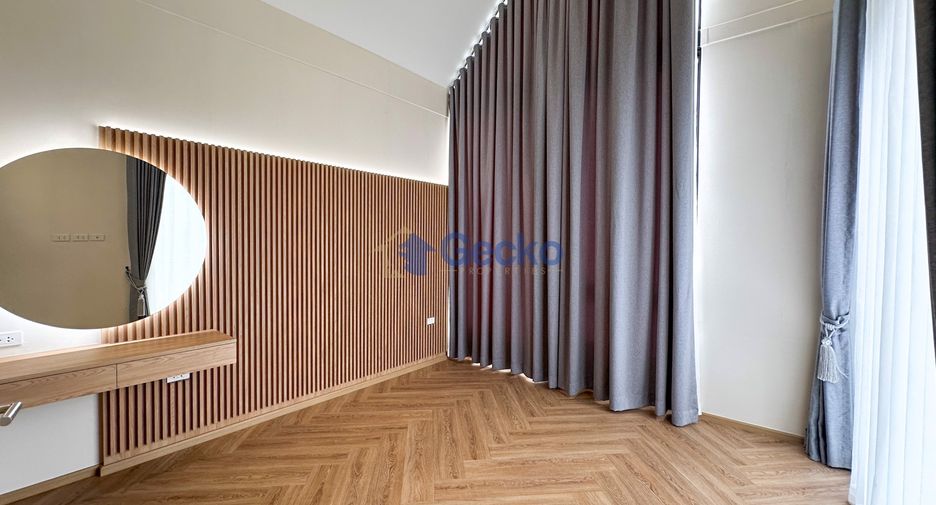 Casa en venta de 4 habitaciones en East Pattaya, Pattaya