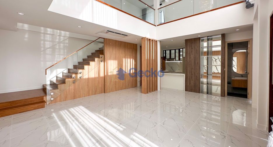 Casa en venta de 4 habitaciones en East Pattaya, Pattaya