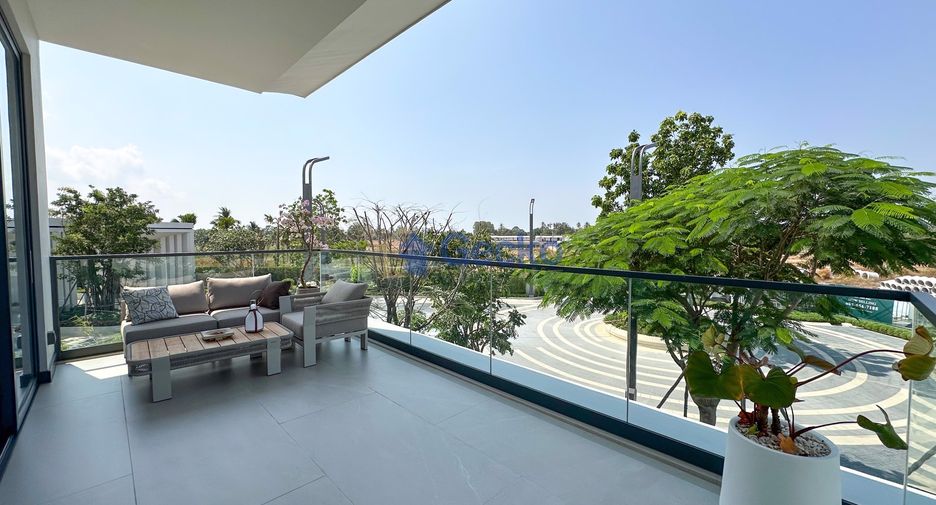 For sale 4 bedrooms house in Huay Yai, Pattaya