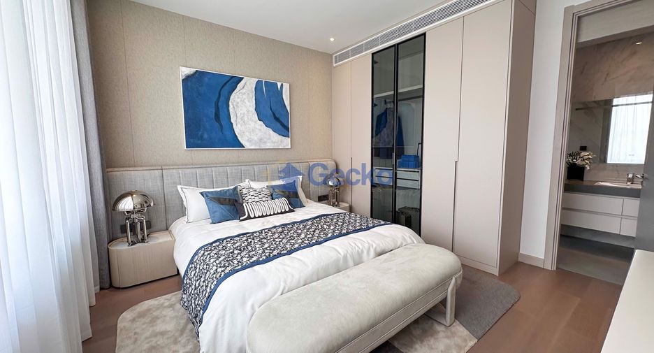For sale 4 bedrooms house in Huay Yai, Pattaya
