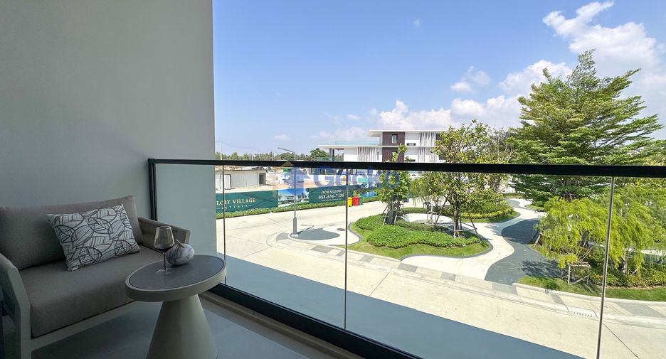 For sale 4 bedrooms house in Huay Yai, Pattaya
