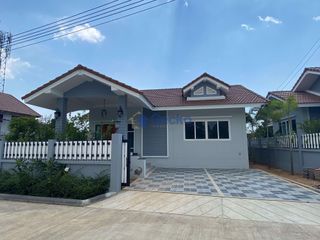 À louer 3 chambres maison à Bang Lamung, Chonburi
