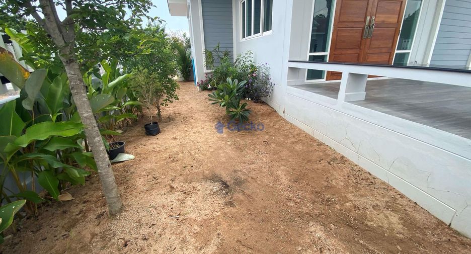 For rent 3 bedrooms house in East Pattaya, Pattaya