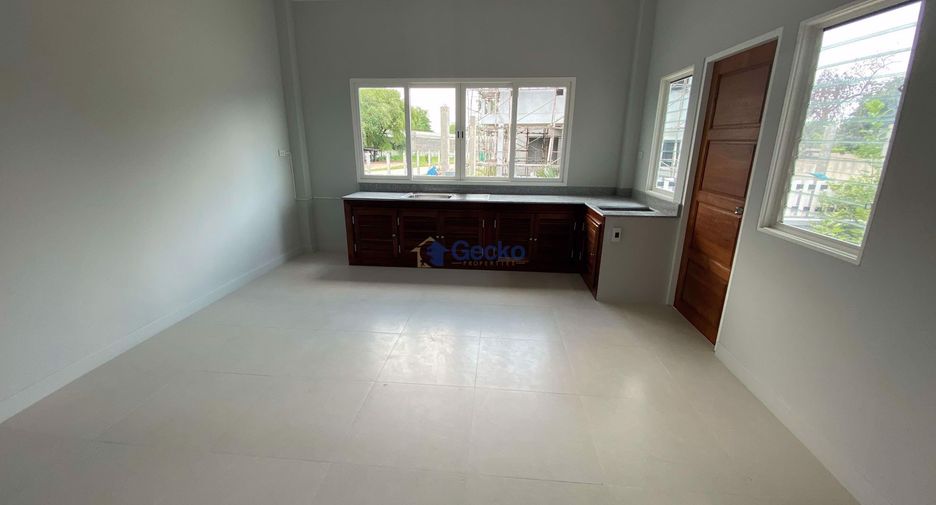 For rent 3 bedrooms house in East Pattaya, Pattaya