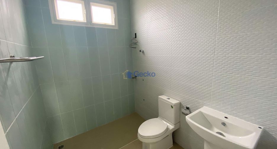 For rent 3 bedrooms house in East Pattaya, Pattaya