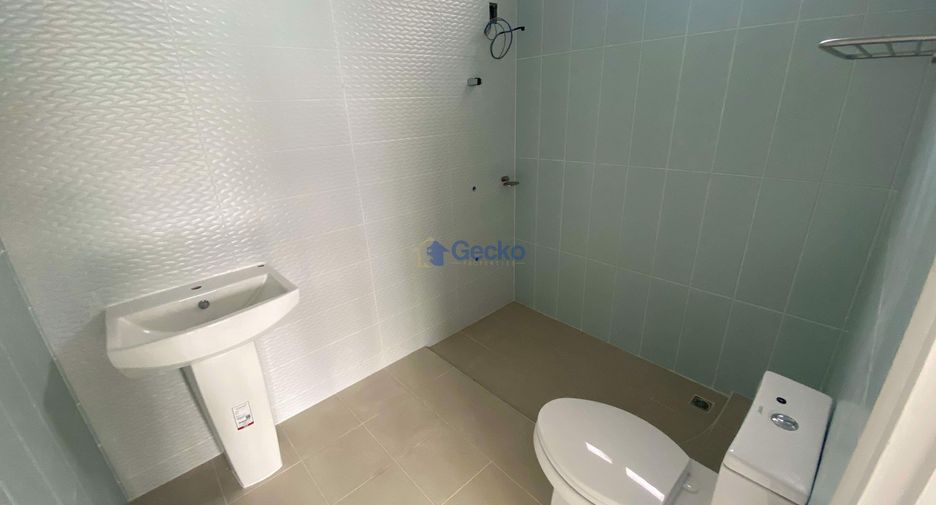 For rent 3 bedrooms house in East Pattaya, Pattaya