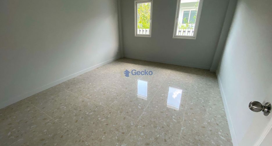 For rent 3 bedrooms house in East Pattaya, Pattaya