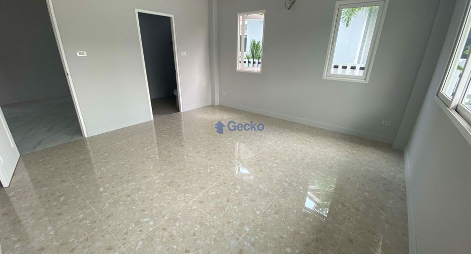 For rent 3 bedrooms house in East Pattaya, Pattaya