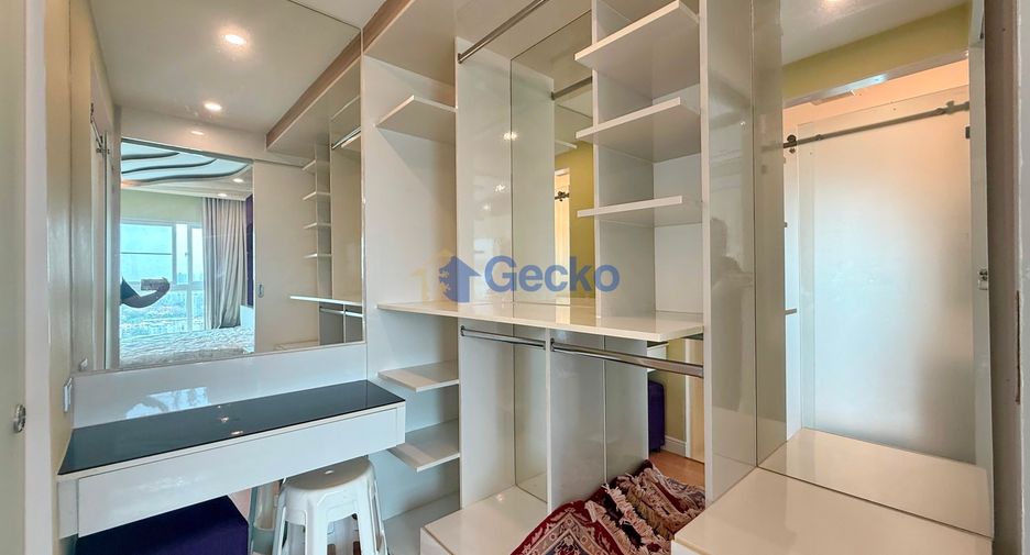 For sale 2 bedrooms condo in Jomtien, Pattaya