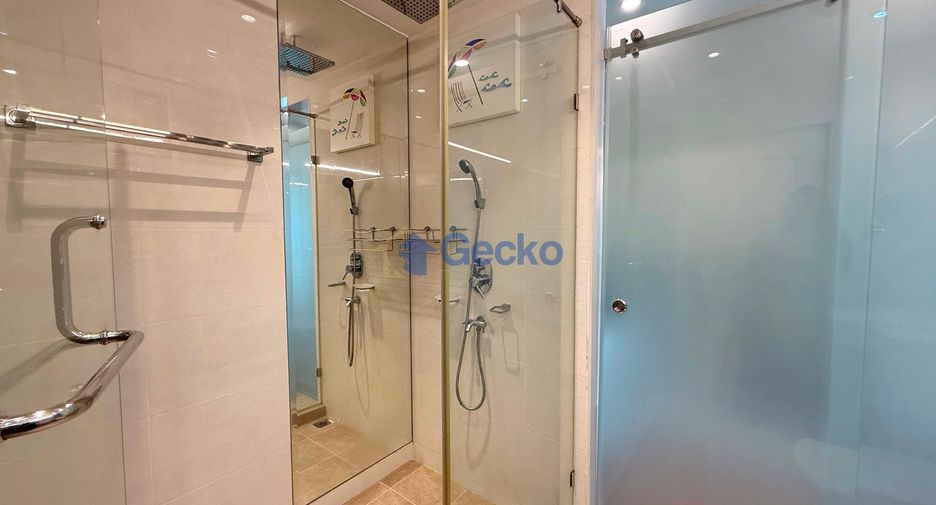 For sale 2 bedrooms condo in Jomtien, Pattaya