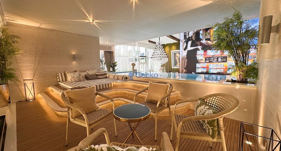 For sale 3 bedrooms condo in Jomtien, Pattaya