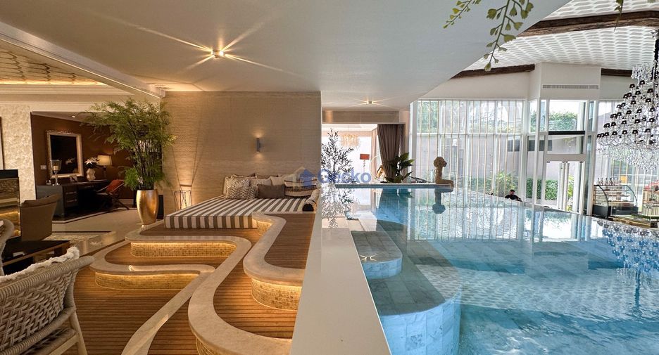 For sale 3 bedrooms condo in Jomtien, Pattaya