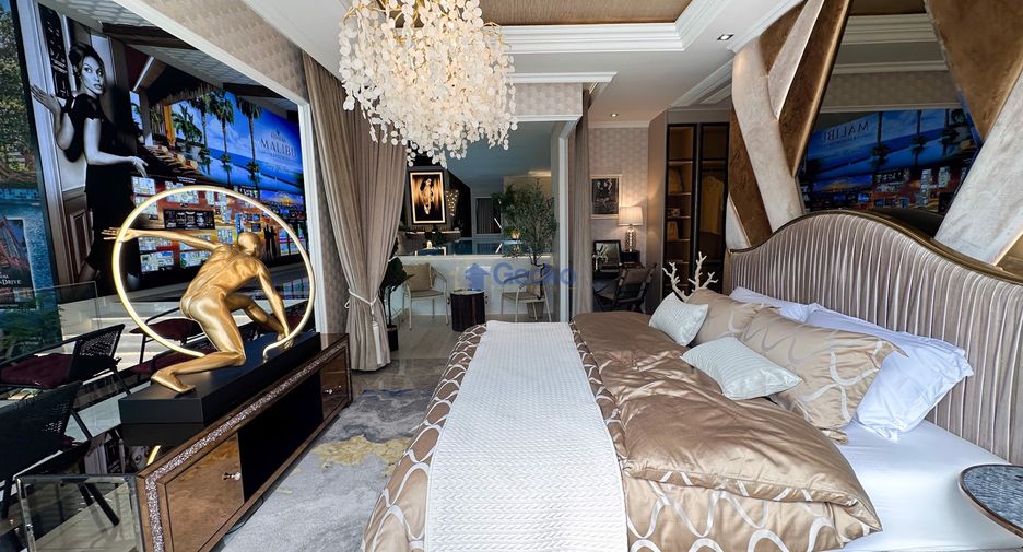 For sale 3 bedrooms condo in Jomtien, Pattaya