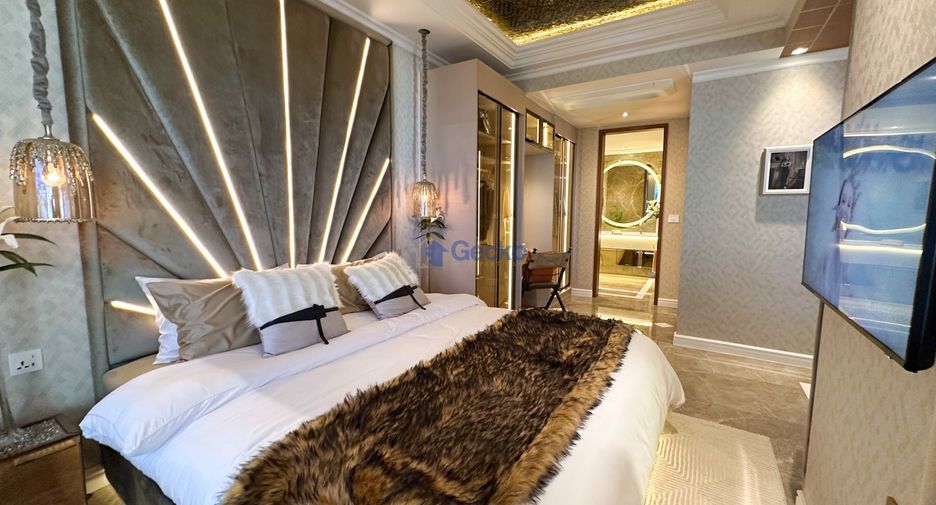 For sale 3 bedrooms condo in Jomtien, Pattaya