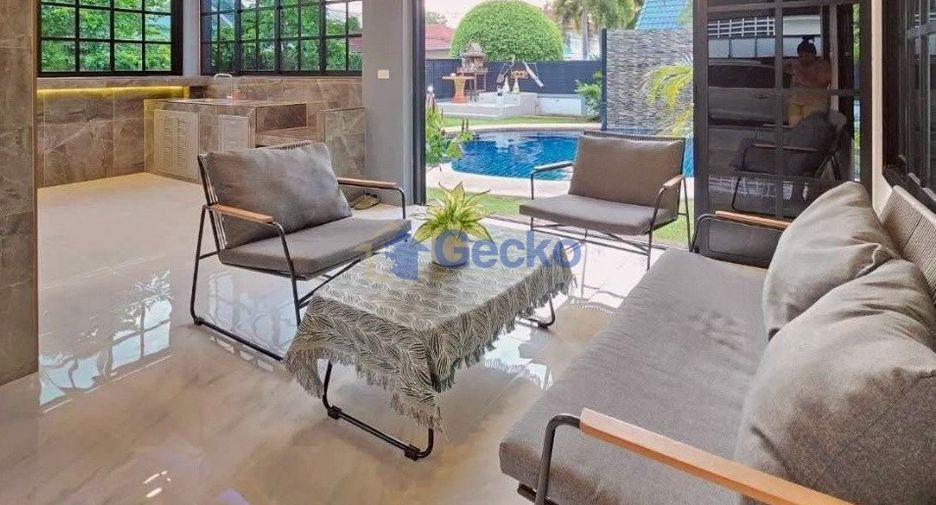 For sale 4 bedrooms house in Bang Lamung, Chonburi