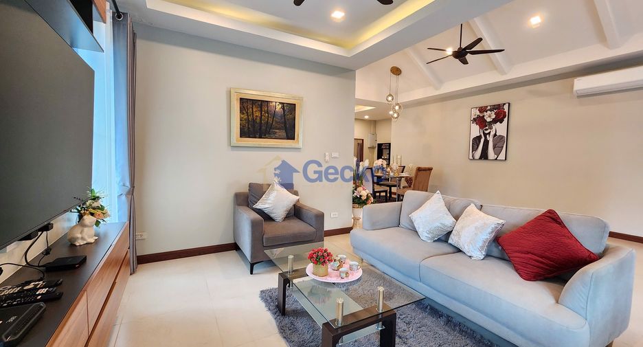 For sale 4 bedrooms house in Bang Lamung, Chonburi