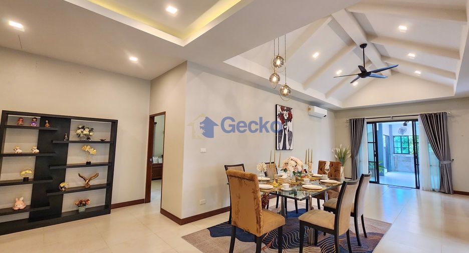 For sale 4 bedrooms house in Bang Lamung, Chonburi