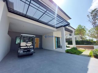 For sale 4 bedrooms house in Bang Lamung, Chonburi