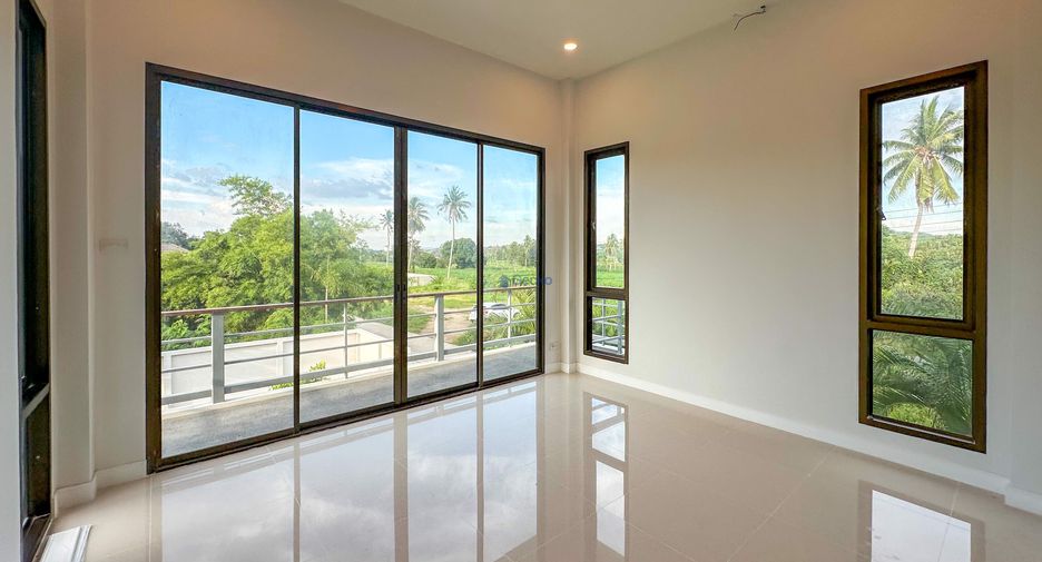 Haus zum Kauf mit 4 Zimmer in Sattahip, Chonburi