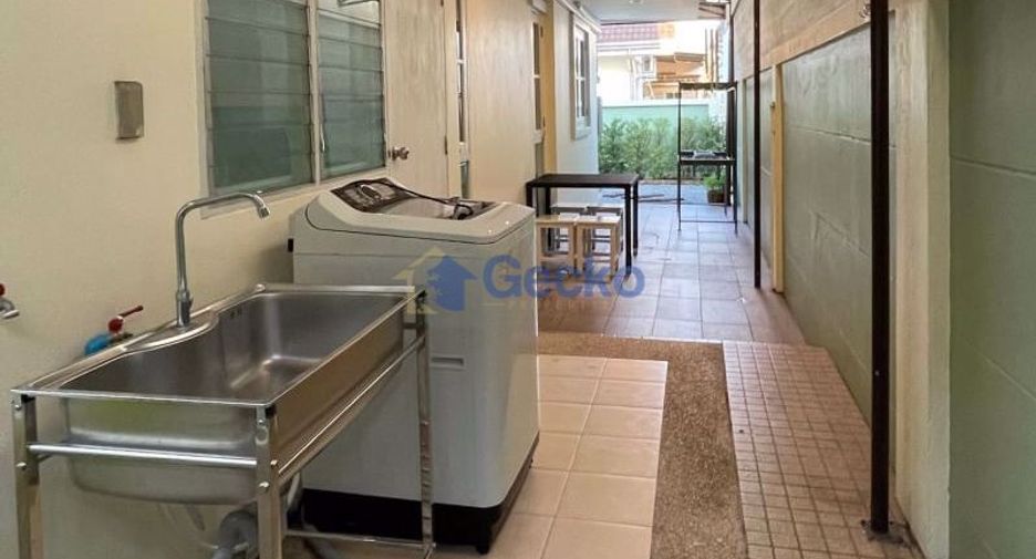 For rent and for sale 3 bedrooms house in East Pattaya, Pattaya