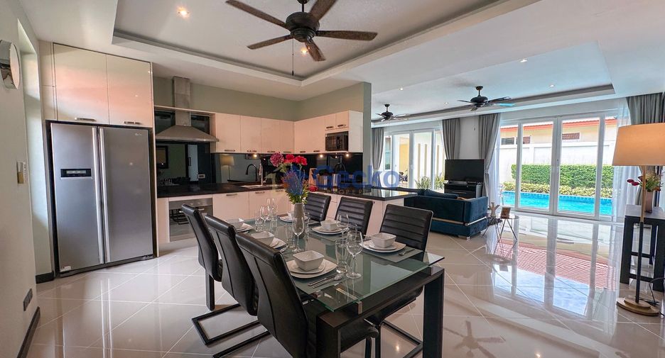 For sale 4 bedrooms house in Bang Lamung, Chonburi