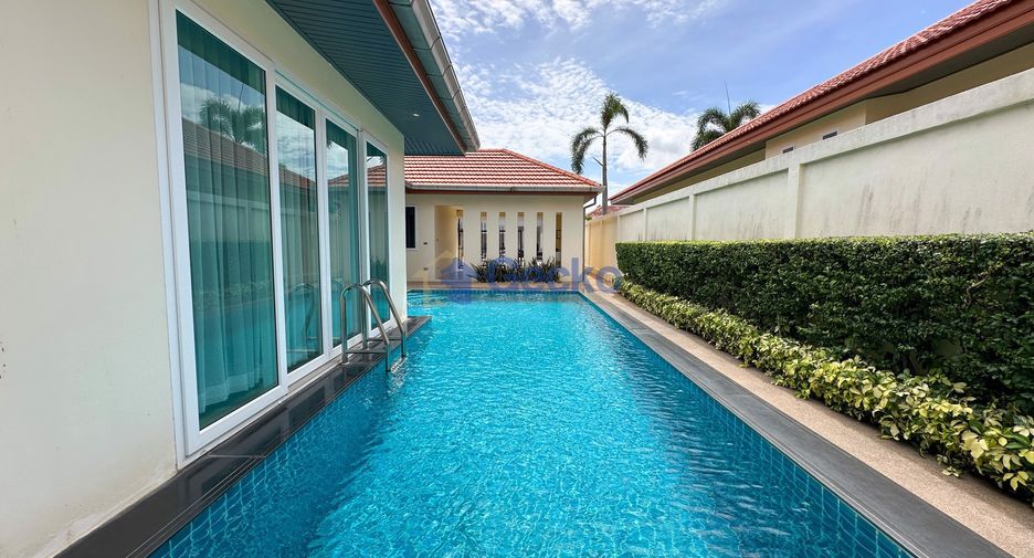For sale 4 bedrooms house in Bang Lamung, Chonburi