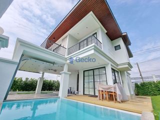 For sale 4 ベッドルーム house in Bang Lamung, Chonburi