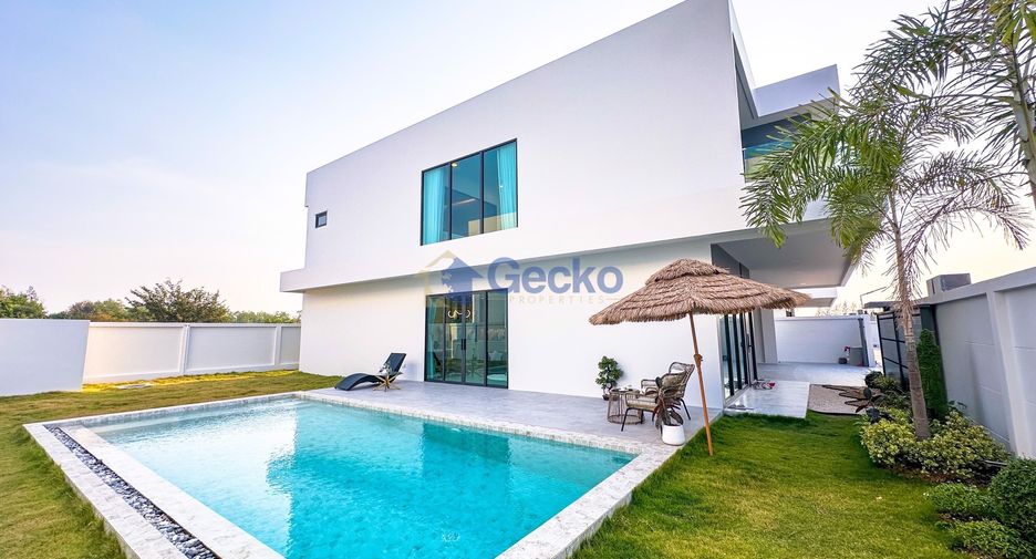 For sale 5 bedrooms house in East Pattaya, Pattaya